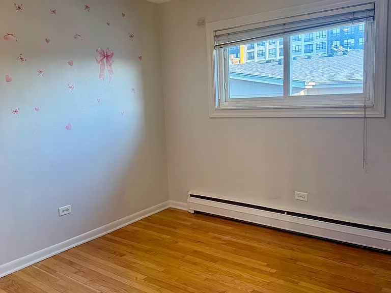 427 S Euclid Ave #H — Photo 9