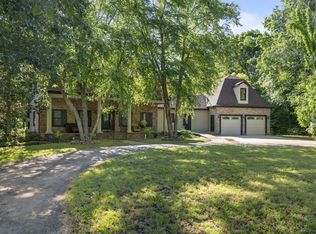 8238 Hawkins Rd, College Grove, TN 37046