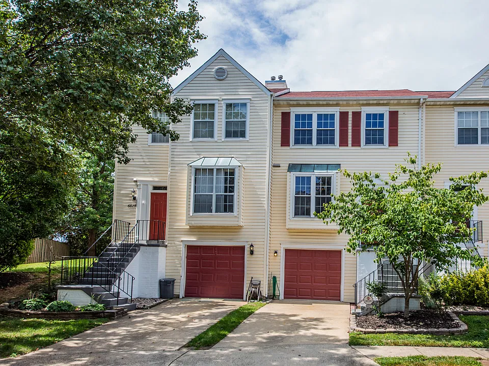 6831 Signature Cir