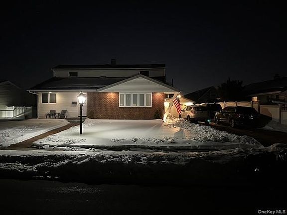 2nd image of 22 Randal Drive