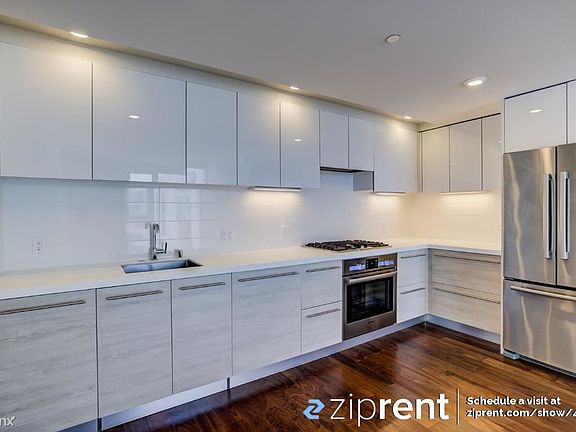 2nd image of 555 Fulton St Unit 530