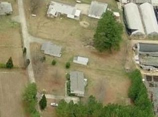 1017 Lemon Dr, Durham, NC 27703