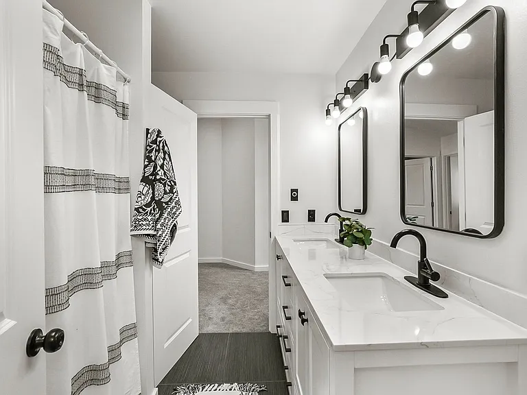 1320 Weaver Way — Photo 27