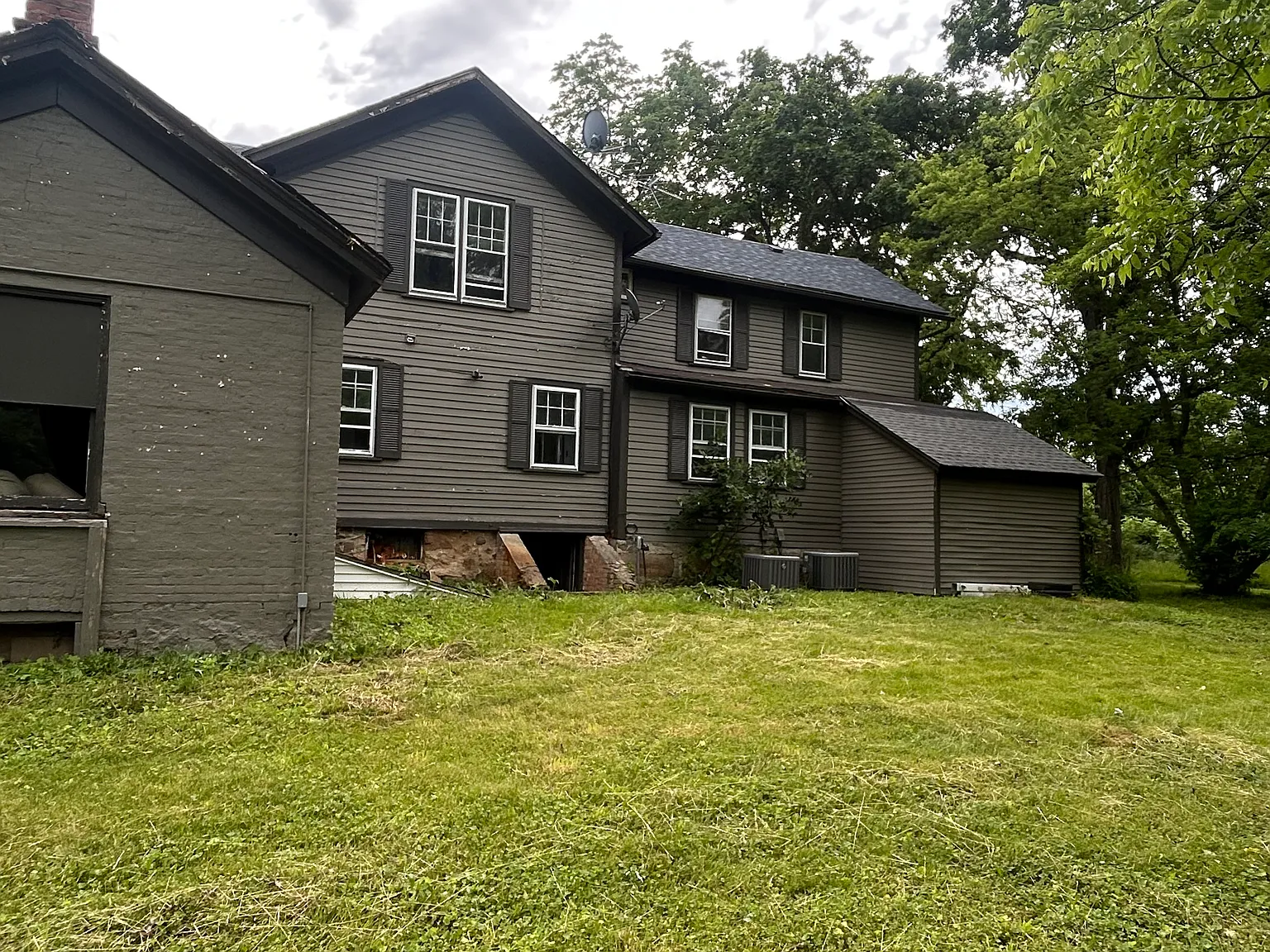 7 bed, $3,000 — Photo 3