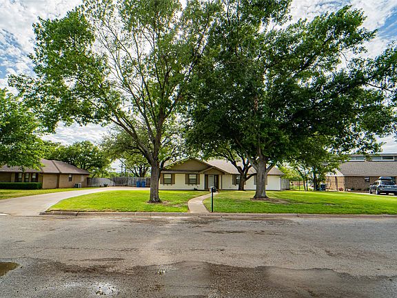 5th image of 407 Ridge Rd