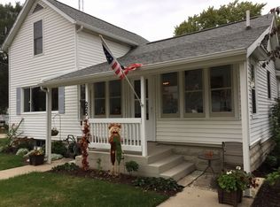 225 W Main St, Kirkland, IL