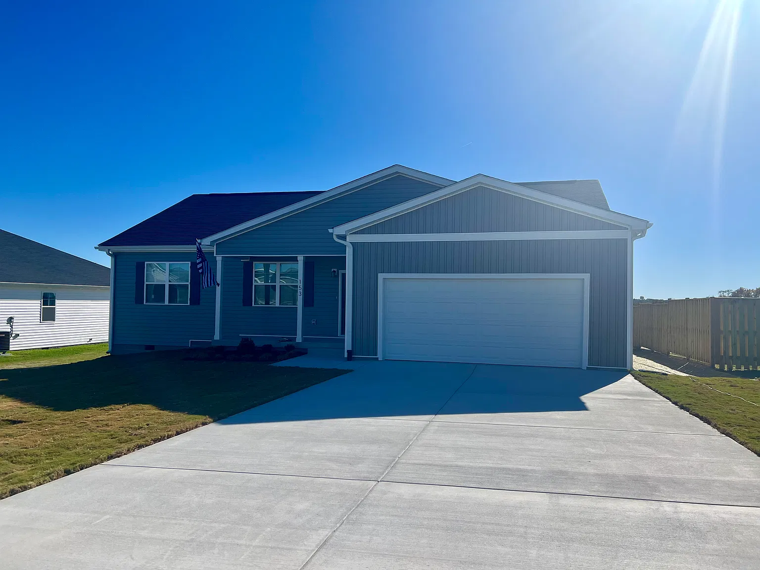 3 bed, 1713 sqft, $2,200 — Photo 1