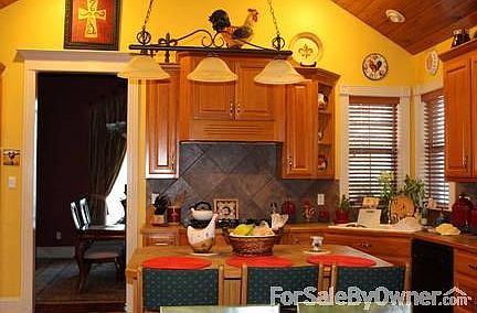 2nd image of 108 Kentville Cir