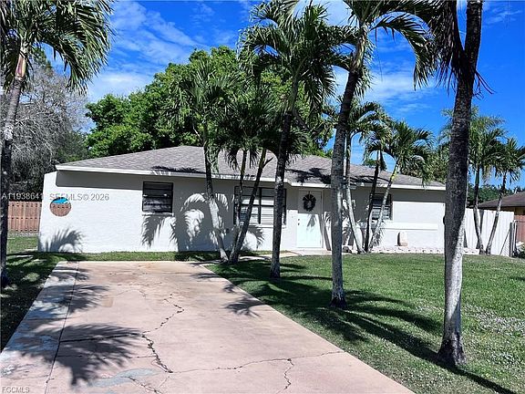 3rd image of 614 6th Avenue Cir