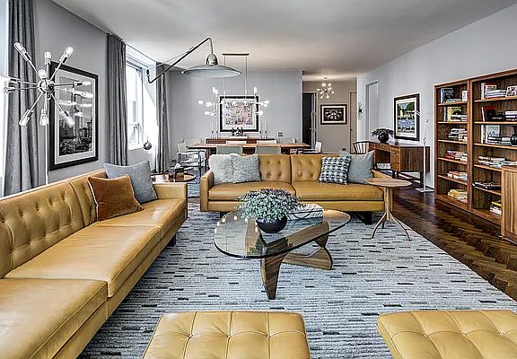 3rd image of 15 W 53rd St #36D