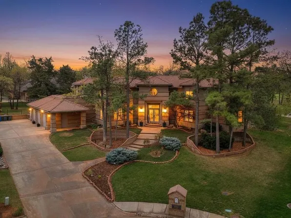 2004 Oak Valley Cir, Edmond, OK 73025