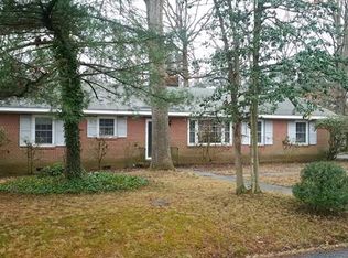 5141 W Rock Spring Dr, North Chesterfield, VA 23234