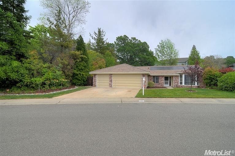 1st image of 2321 Bunker Dr