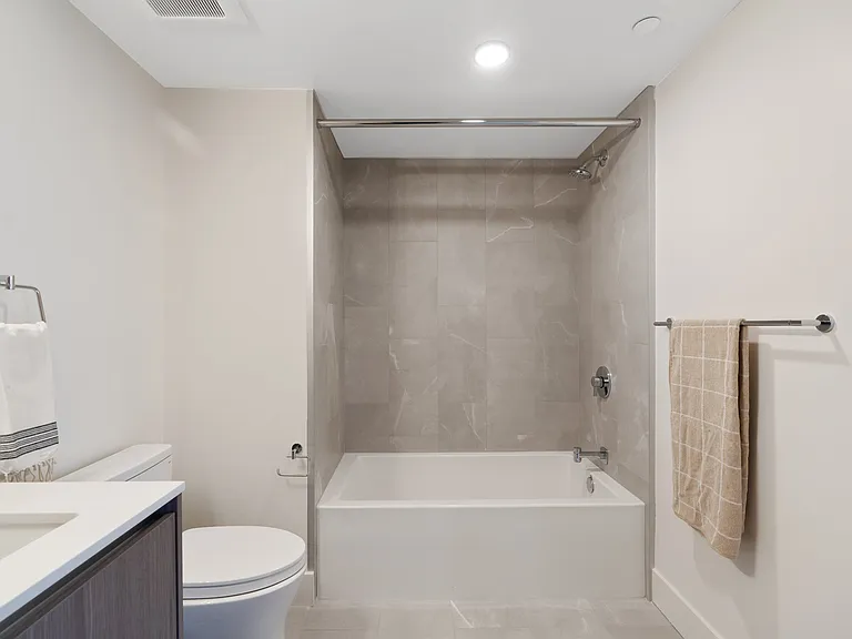 Full Bath