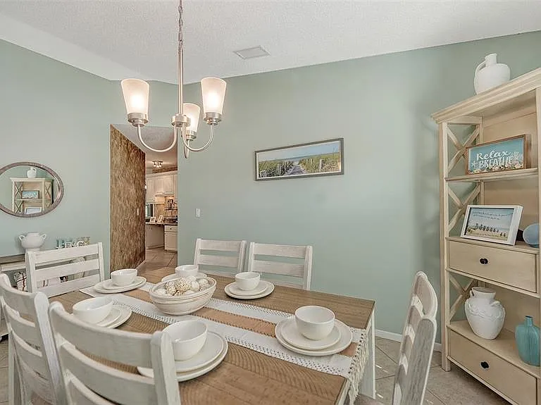 2246 Cork Oak St W — Photo 9