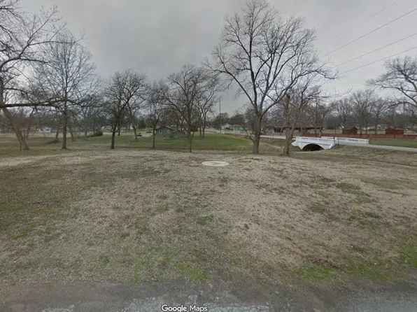 425 N Massachusetts St, Erie, KS 66733