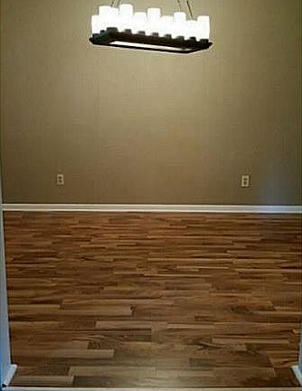 5th image of 4433 Linden Ln