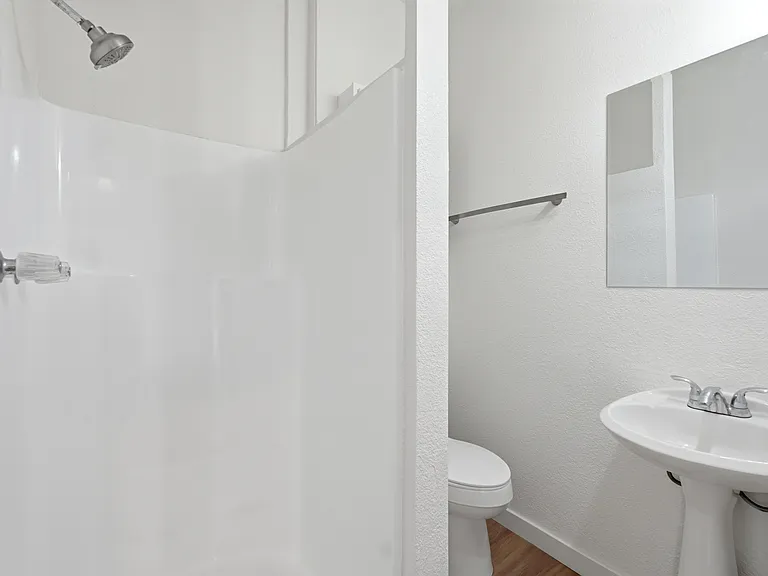 8647 Corbin Ave — Photo 41
