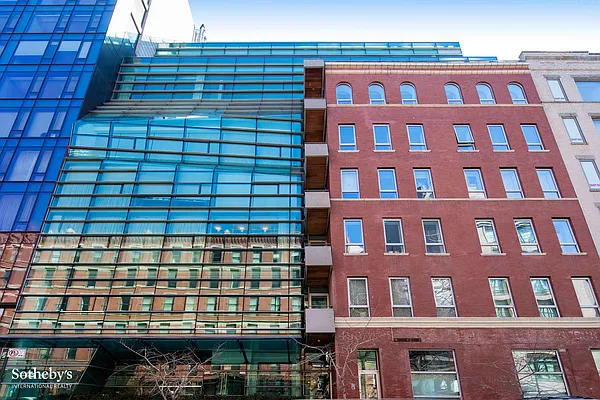 Sold by Sotheby's International Realty | media 19