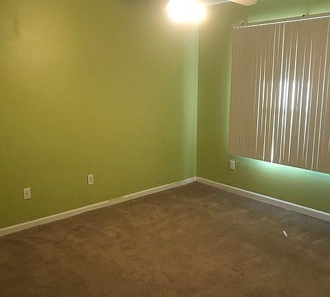 4th image of 2604 Boone Court #B