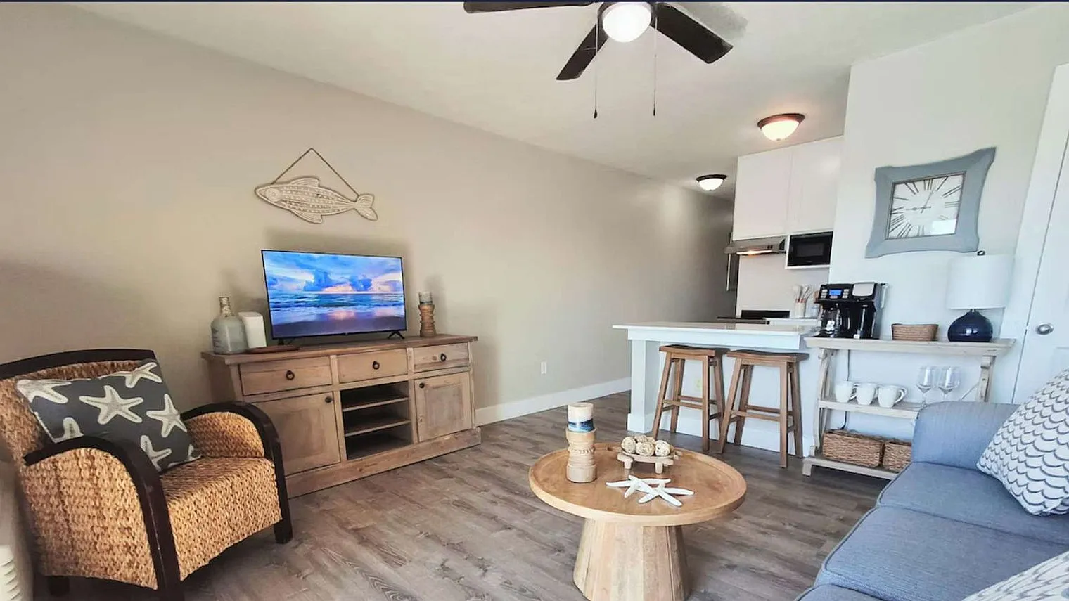 1 bed, 1.0 bath, 538 sqft, $2,446 — Photo 1
