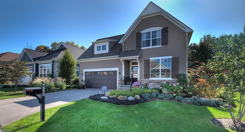 7345 Edwards Landing Dr, Chagrin Falls, OH 44023 Zillow