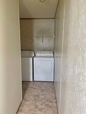 2nd image of 131 Mace Ln