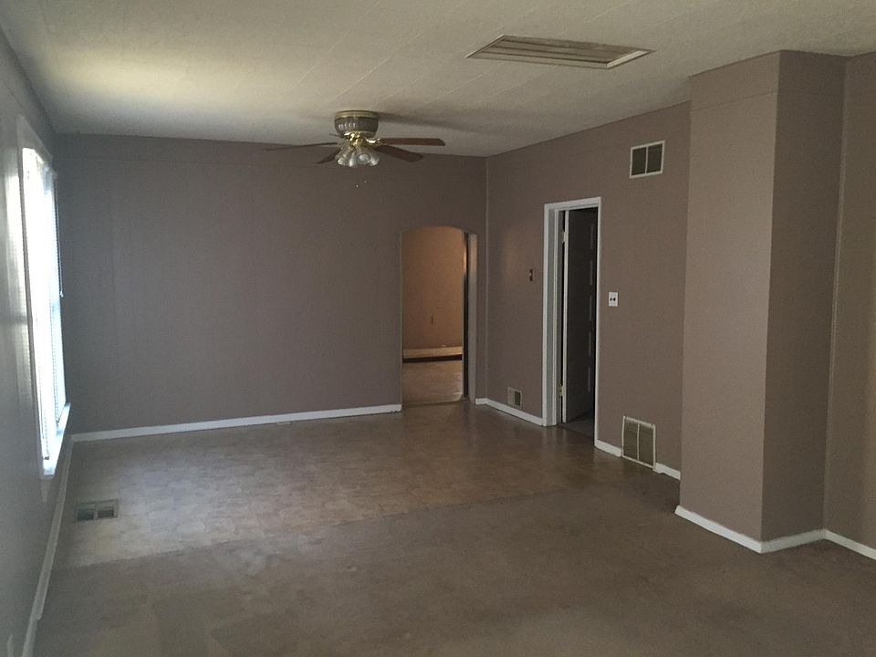 1st image of 607 N 10th St