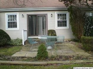 99 Evesham Rd, Freehold, NJ 07728