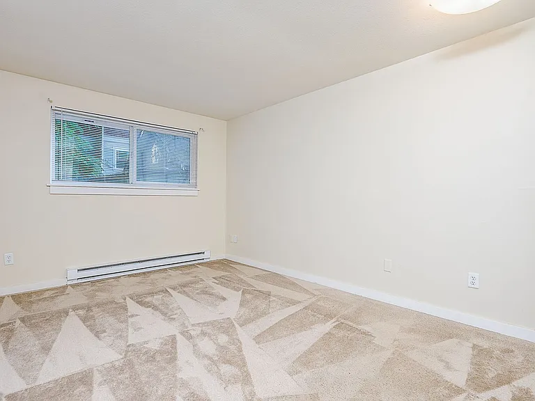 49 W Dravus St — Photo 7