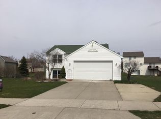 1779 Sutherland Dr SE, Kentwood, MI 49508