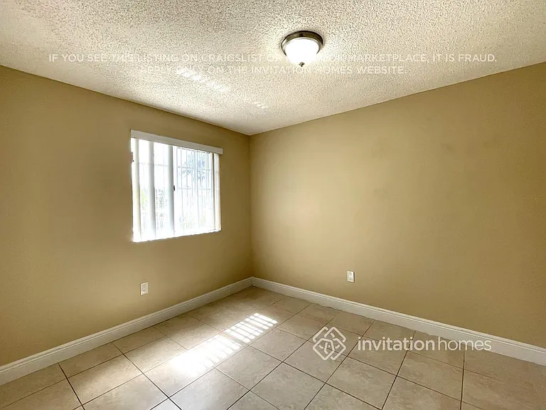 18118 SW 154th Ct — Photo 13