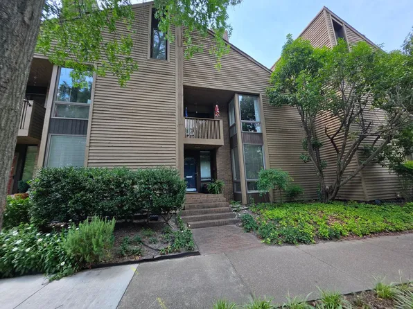 717 Botetourt Gdns, Norfolk, VA 23507