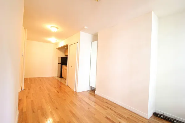 Rented by Keller Williams NYC | media 9