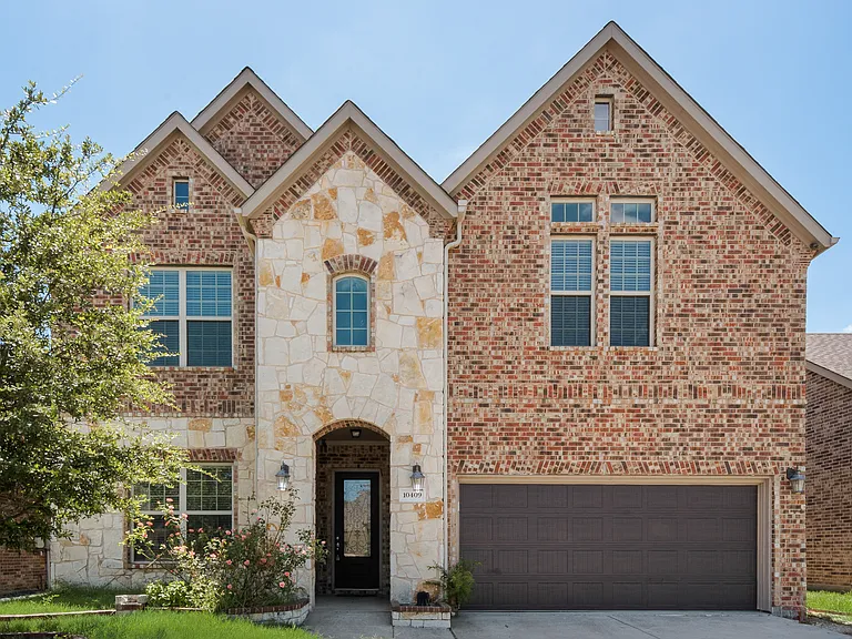 10409 Jackson Hole Ln — Photo 2