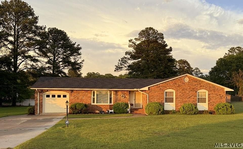 1st image of 109 Western Dr