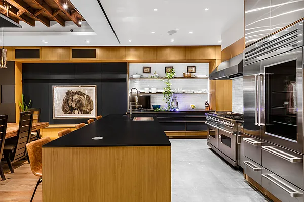 Sold by Corcoran | media 3