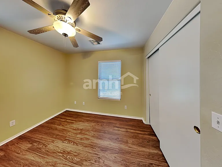 18522 W Legend Dr — Photo 20