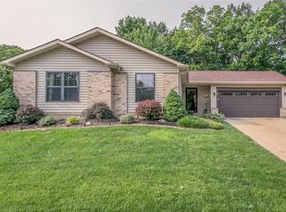45 Gateswood Dr, Saint Peters, MO 63376