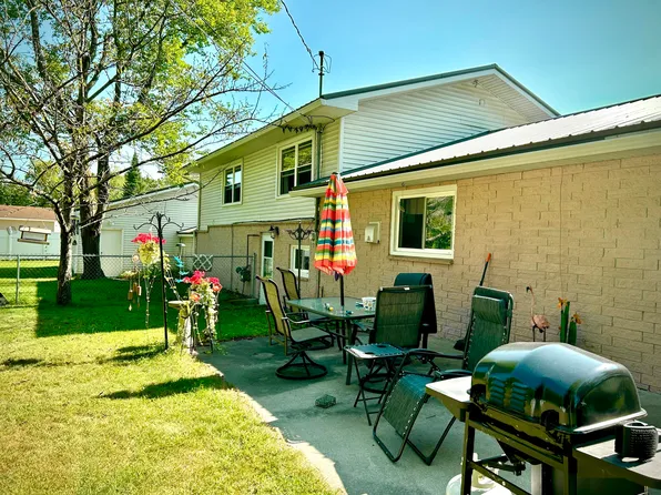705 S Brooke St, Alpena, MI 49707