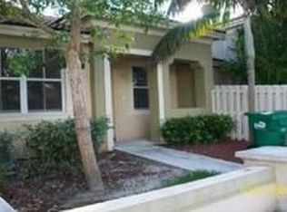 11087 238 Te, Miami, FL 33032