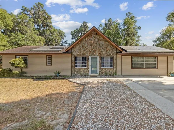 1240 W Voorhis Ave, Deland, FL 32720