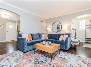 5105 N Oak Park Ave, Chicago, IL 60656
