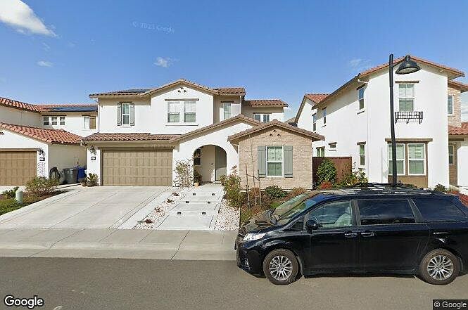 1st image of 4474 Blackbird Dr