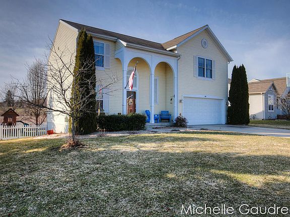 3rd image of 768 Kilburne Ct SE