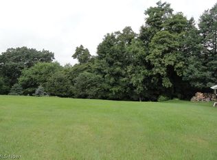 Saint Johns Rd, Weirton, WV 26062