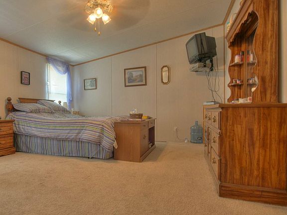 Master Bedroom has large walk in closet