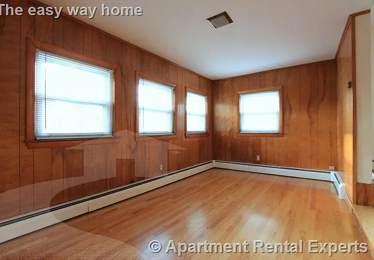 544 Main St #2 — Photo 9