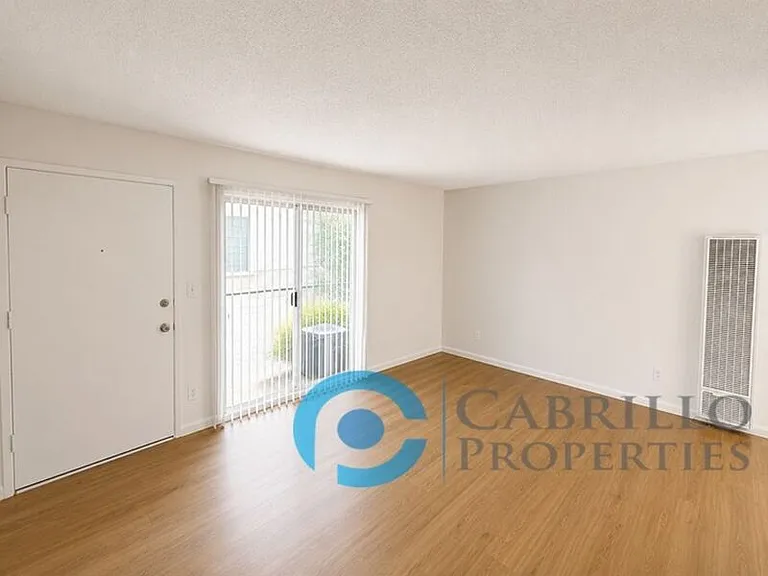 4040 Wabash Ave #1 — Photo 6