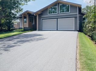 18356 Le Claire Ave, Tinley Park, IL 60478